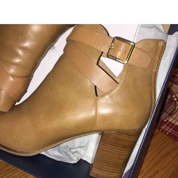 Cole Haan Boots size 8.5