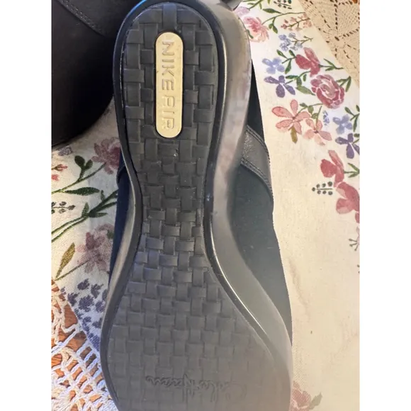 Cole Haan Nike Air Black Suede Leather Clogs size 11