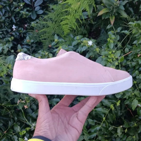 Cole Haan Womens Grandpro W16492 Light Beige Lace Up Sneakers