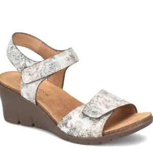 Comfortiva Abria Grey Flower Wedge Sandals Women's Shoes Size 9.5 like new