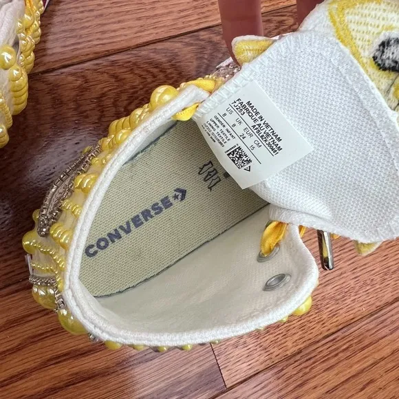 Converse Baby Shark Sneakers Rhinestone‎ Embellished Shoes Yellow Size 8