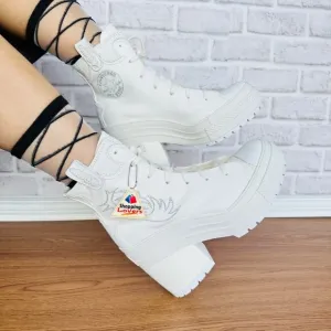 ⭐Converse Chuck 70 De Luxe Heel Western Hi Platform Boots Vintage White BA10335C