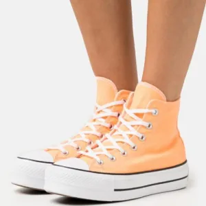 Converse Chuck Taylor All Star High Lift Platform Peach Beam 8.5 EUC