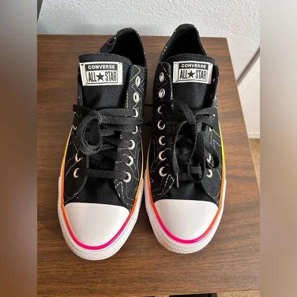 Converse custom all Star Pride low top.  Men’s size 9 / Women’s 11. New in box.