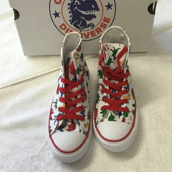 Converse Kids' Chuck Taylor  Dinoverse shoes nwb