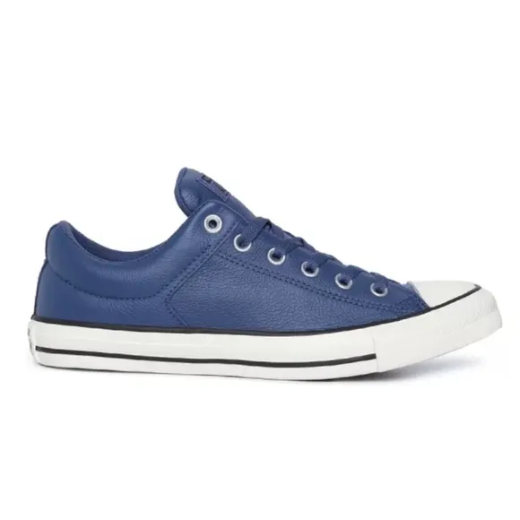 Converse leather low top shoes