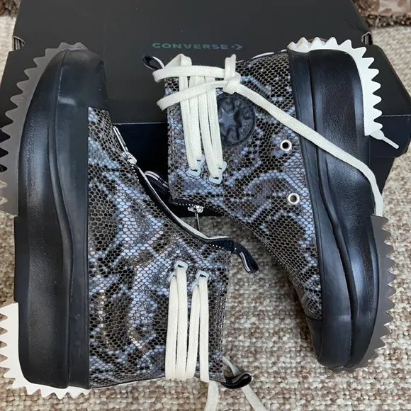 Converse Run Star Hike Hi Snakeskin WMNS
