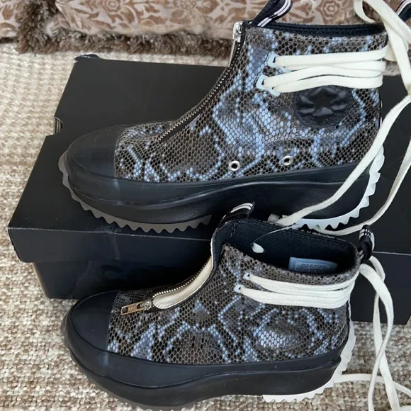 Converse Run Star Hike Hi Snakeskin WMNS