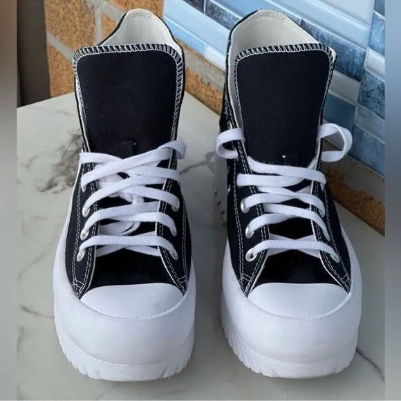 Converse Chuck Taylor All Star Lugged 2.0 Sneakers 12.5