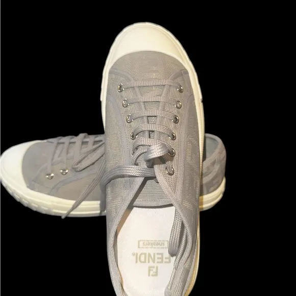 COPY - MEN’S FENDI Domino LOGO fabric low-tops US 10