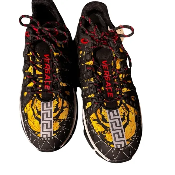COPY - Men’s Versace Trigrega Baroque Sneakers Size 42/US 9