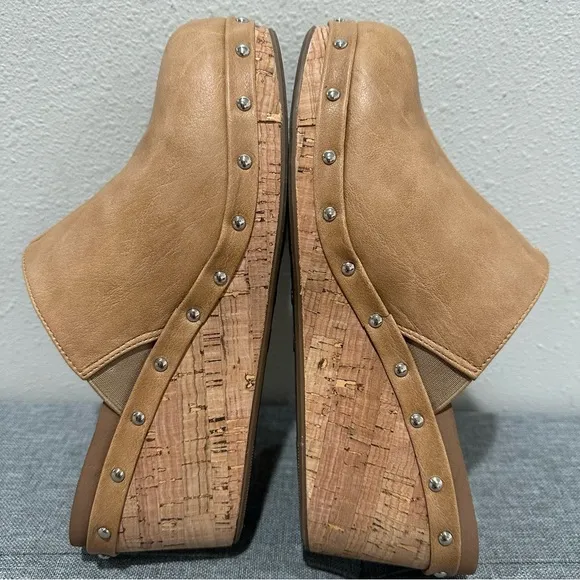 Corkys Marley Wedge Clog