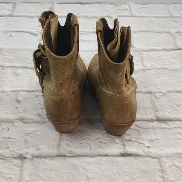Corral Boots Tan Distressed ankle Boots size 7M