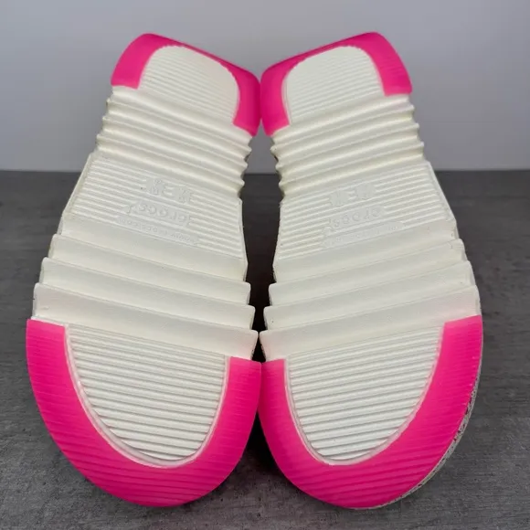 Crocs Hiker Xscape Festival Platform Sandals/Clogs 209666-0WV Women’s Size 8