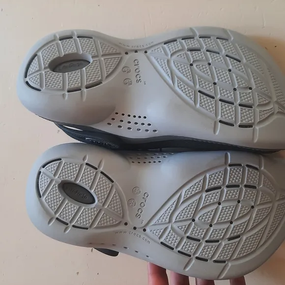 Crocs LiteRide Clog Unisex Black Shoes
