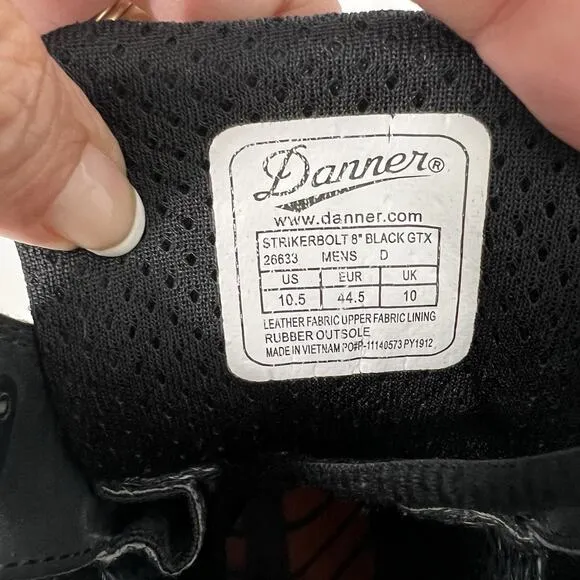 DANNER STRIKER BOLT 8&quot; BLACK TACTICAL BOOTS Size 10.5 Gore-Tex 26633 VIBRAM Sole