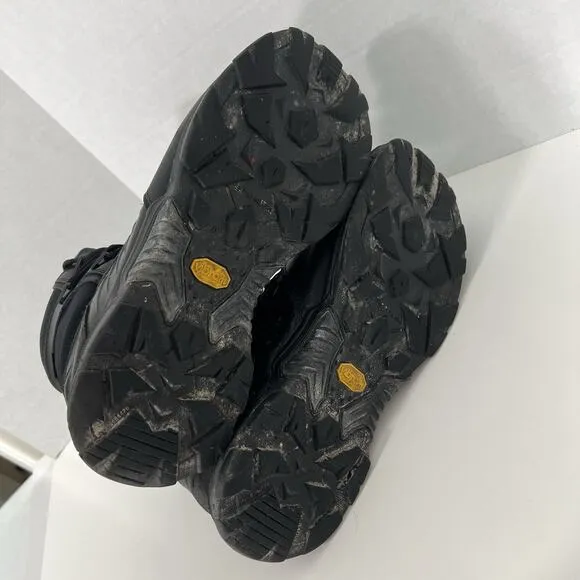 DANNER STRIKER BOLT 8&quot; BLACK TACTICAL BOOTS Size 10.5 Gore-Tex 26633 VIBRAM Sole