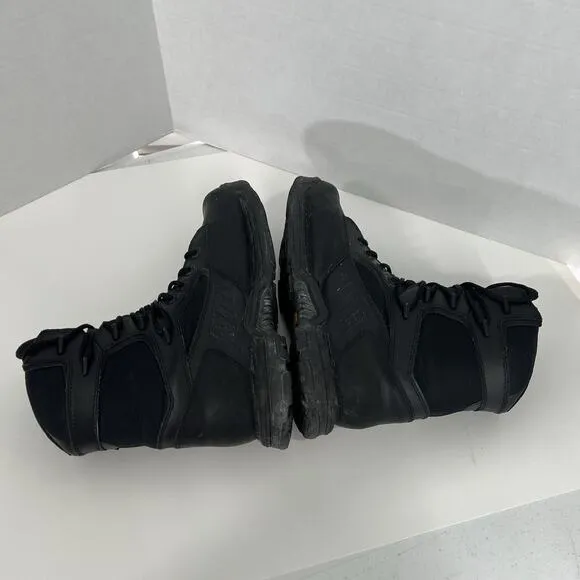 DANNER STRIKER BOLT 8&quot; BLACK TACTICAL BOOTS Size 10.5 Gore-Tex 26633 VIBRAM Sole