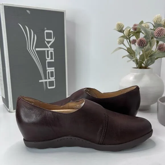 Dansko Marisa Hidden Wedge Shoe Brown Burnished Nubuck Women 38/7.5 NWB