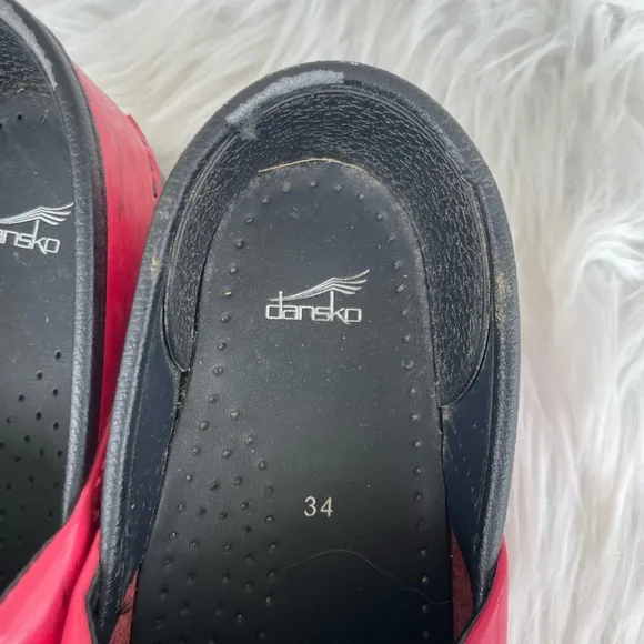 Dansko - pink clogs - size 34 (size 4 US)