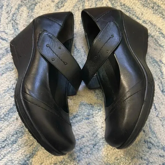 Dansko Ruby Burnished Nappa Leather Mary Jane Wedge Pump Shoes Black Women's 40
