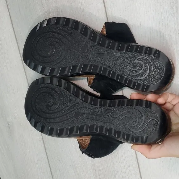 Dansko Women Thong Sandals Wedge shoes sz 40/9.5-10