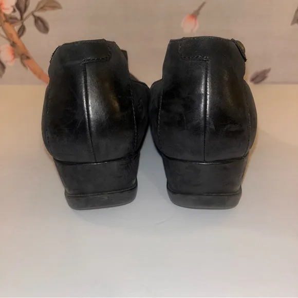 Dansko Women’s Shaylee Wedge Black Mary Jane Style 39 or 9