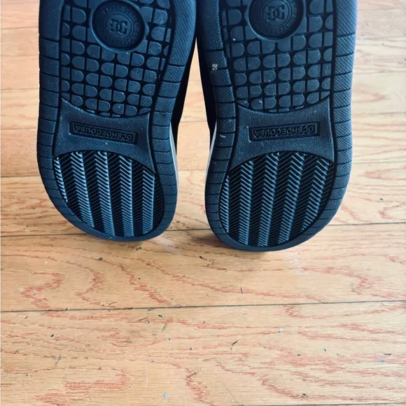 DC Black and Teal Skate Shoes