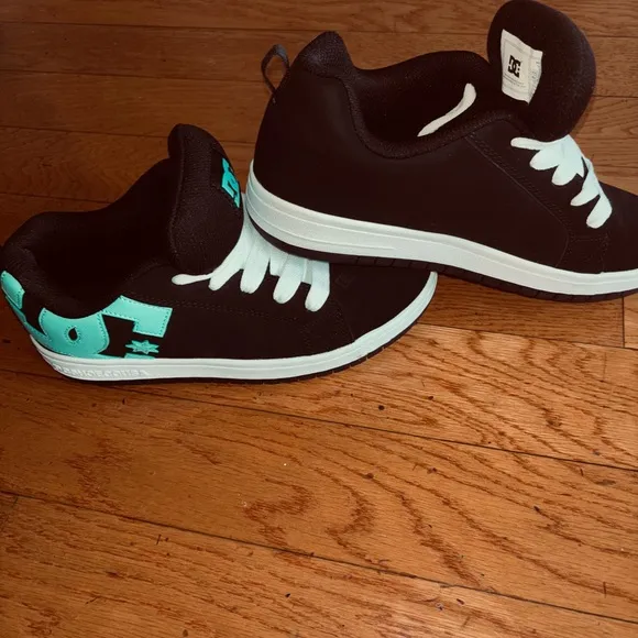 DC Black and Teal Skate Shoes