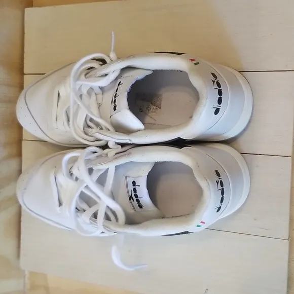 Diadora MAVERICK H.O.C.  men's shoes black/ White ITALY LOGO Mens sz 10 1/2
