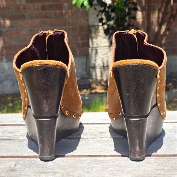 Diane Von Furstenberg suede wedge shoes