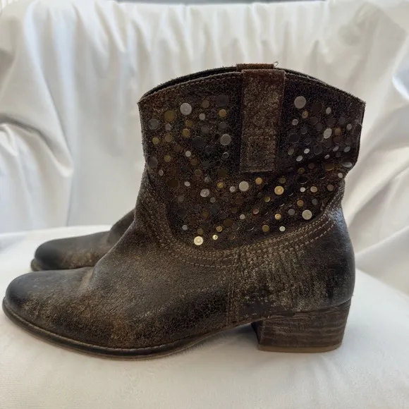 Diba True Womens Boots FLYING SOLO Studded Ankle Western Pull On Cowboy Sz 8.5