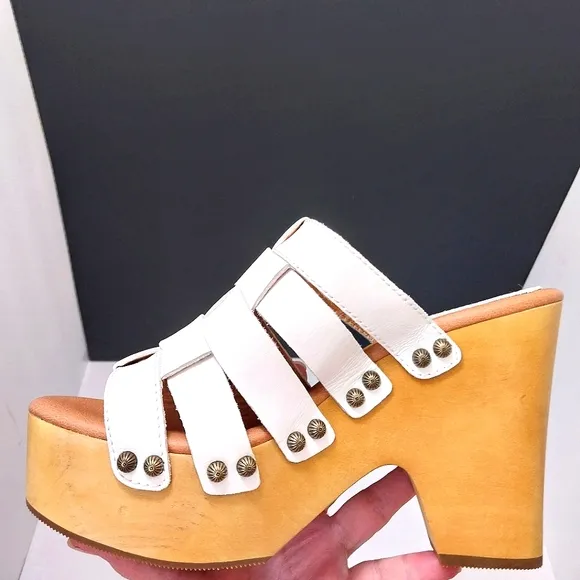 Dingo‎ Dagwood Platform Sandals, NWT, Size 8.5