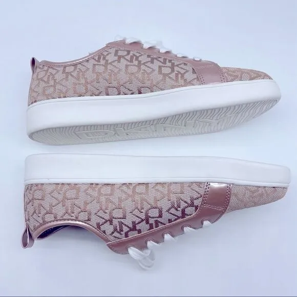 DKNY Big Girls Cam Jacquard Sneakers Size 5