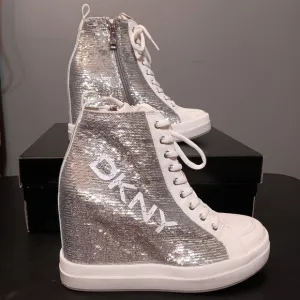 DKNY Sophie Silver‎ High-Top Wedge Sneakers Women's Sz 7.5