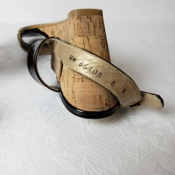 Do not buy!!!!459 Stuart Weitzman tortoiseshell cork wedges