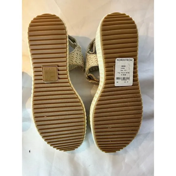 Dolce Vita Debra Suede Platform Banded Sandals Size 9.5 Ivory.  NWT