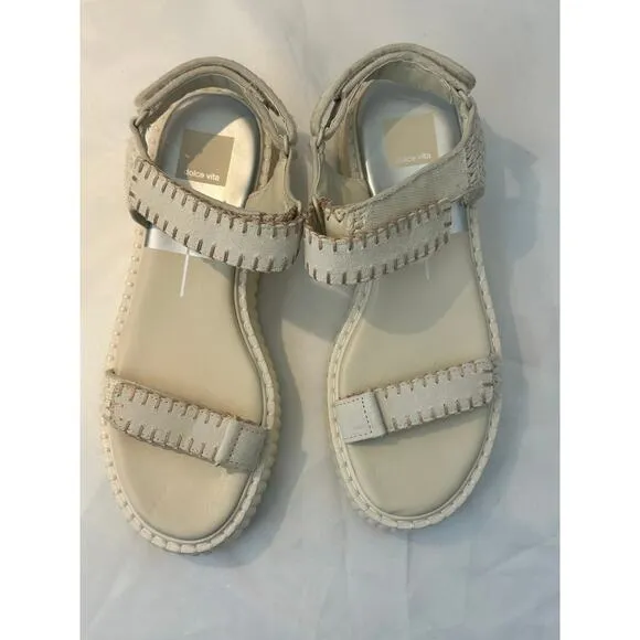 Dolce Vita Debra Suede Platform Banded Sandals Size 9.5 Ivory.  NWT