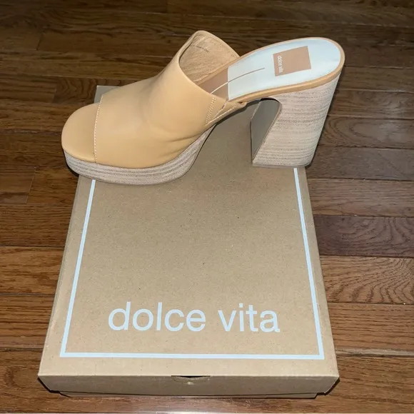 Dolce Vita Lukas Platform Leather Heeled Sandals Tan Sand Women’s Size 10