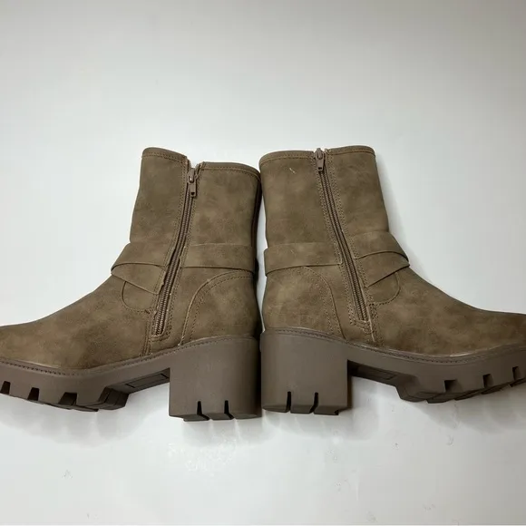 Dolce Vita Nola Boots