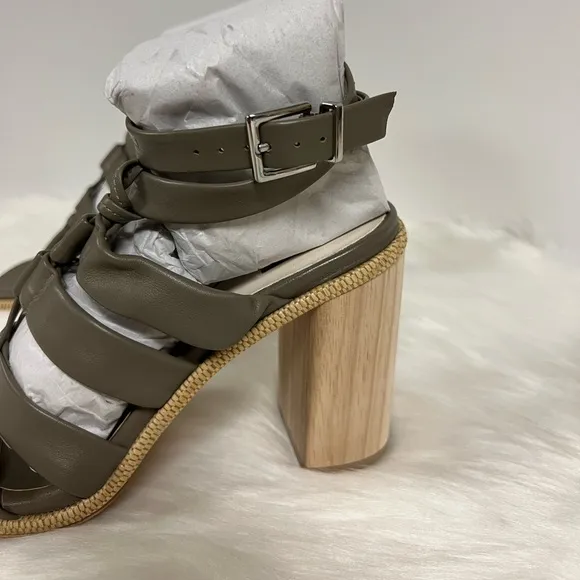 Dolce Vita Olema Heel Sandals In Dark Olive Leather Size 7 NWOB