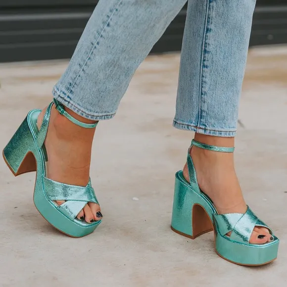 Dolce Vita Wessi Crackled Platform Block Heel Dress Sandals