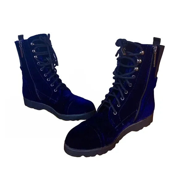 DONALD J. PLINER &quot;CAILEN&quot; BLUE &amp; BLACK VELOUR COMBAT BOOTS (7M)