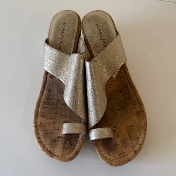 Donald J Pliner Gyer2 Leather Metallic Wedge Shoes SZ 10