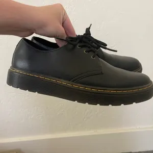 Dr. “Doc” Martens Zavala Lo Black Leather Oxford Men 8
