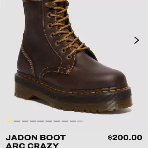 DR MARTEN BROWN BOOTS