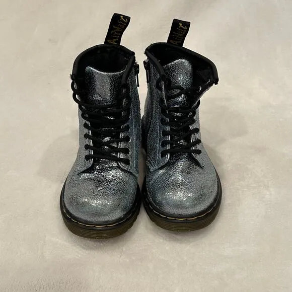 Dr. Martens 1460 Boots sz 9 Metallic Silver Boots
