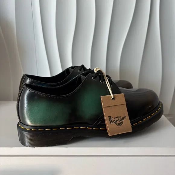 Dr. Martens 31899 Smooth Leather Brush Off Oxford Shoes Black Blue Green