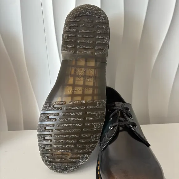 Dr. Martens 31899 Smooth Leather Brush Off Oxford Shoes Black Blue Green