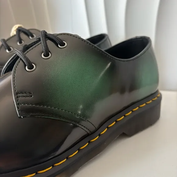 Dr. Martens 31899 Smooth Leather Brush Off Oxford Shoes Black Blue Green